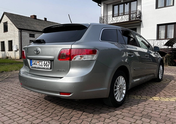 Toyota Avensis cena 28999 przebieg: 198700, rok produkcji 2009 z Kock małe 379